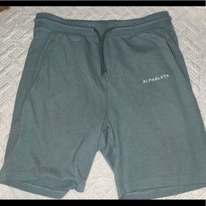 Alphalete Men shorts